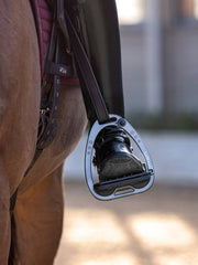 LeMieux Vector Control Stirrup