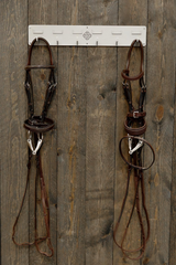 Kentucky Horsewear Bridle Hanger with 6 hooks & Name Tag