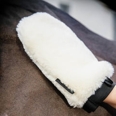 Grooming Deluxe Sheepskin Grooming Glove