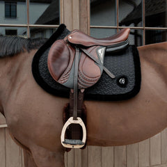 Kentucky Horsewear Saddle Pad Fake Fur Plaited Quilt Jumping