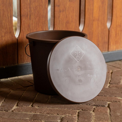 Kentucky Horsewear Bucket with Lid