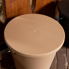 Kentucky Horsewear Bucket with Lid