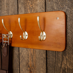 Kentucky Horsewear Girth & Jacket Rack with 10 hooks