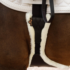 Kentucky Horsewear Sheepskin Anatomic Stud Girth