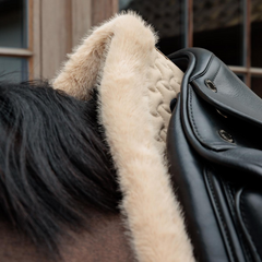 Kentucky Horsewear Saddle Pad Fake Fur Plaited Quilt Dressage