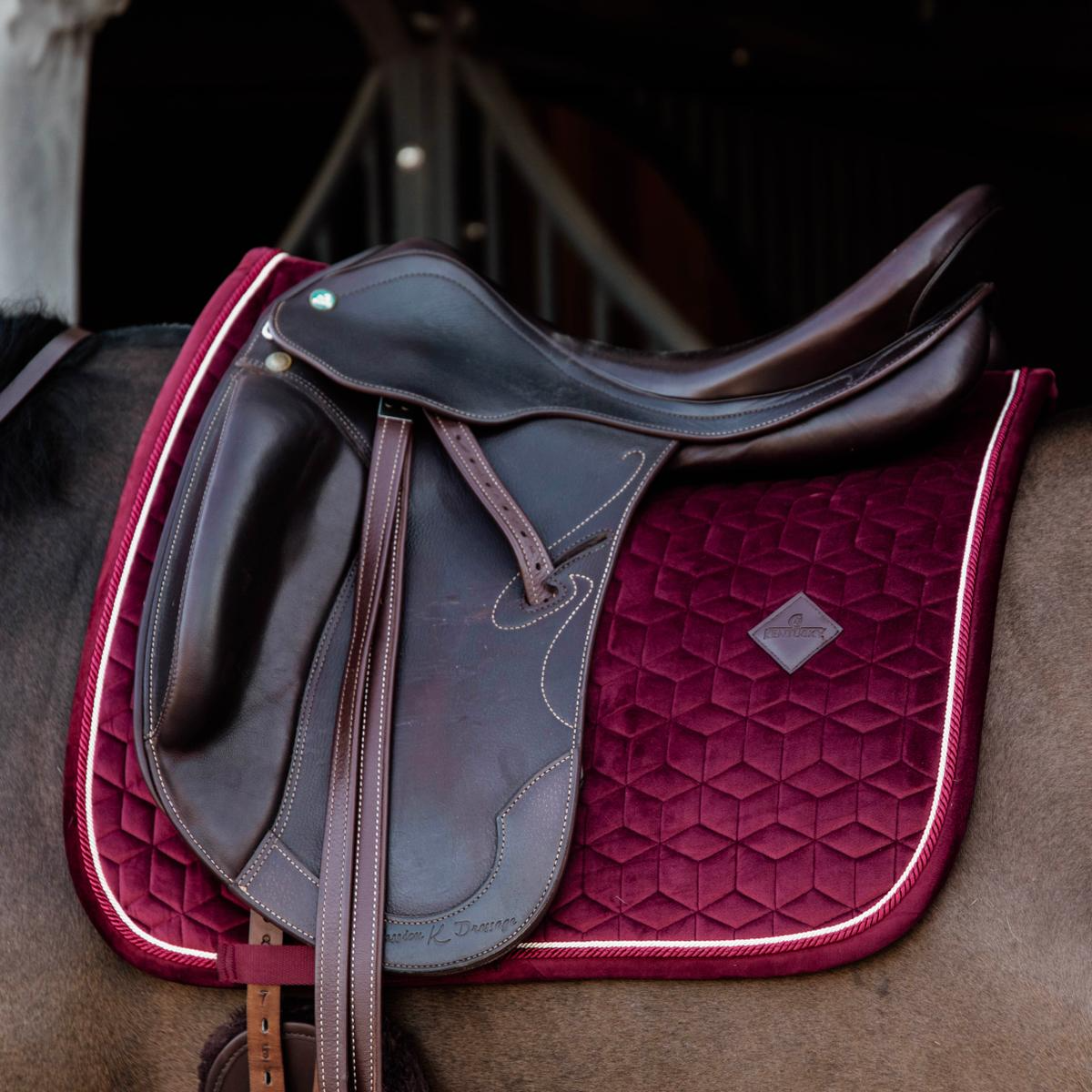 Kentucky Horsewear Saddle Pad Velvet Dressage