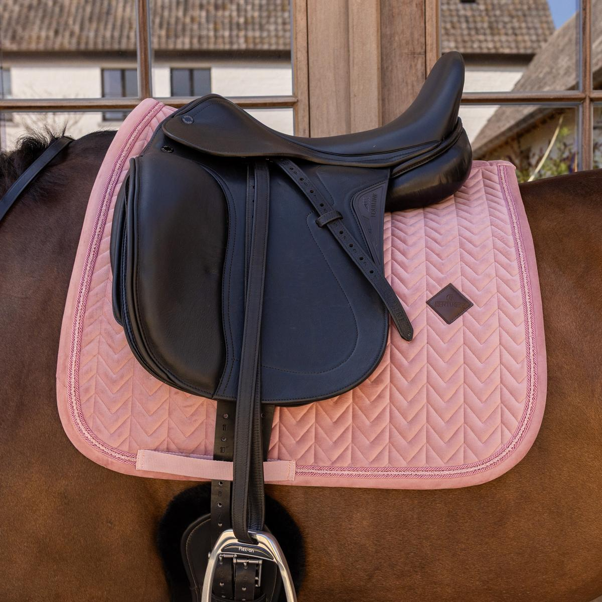 Kentucky Horsewear Saddle Pad Velvet Mini Pearls Dressage