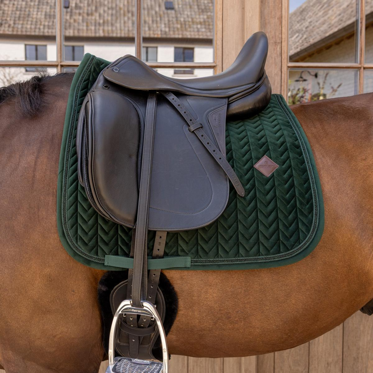 Kentucky Horsewear Saddle Pad Velvet Mini Pearls Dressage