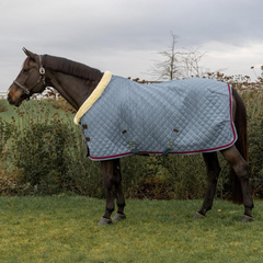 Kentucky Horsewear Show Rug with Braided Rope