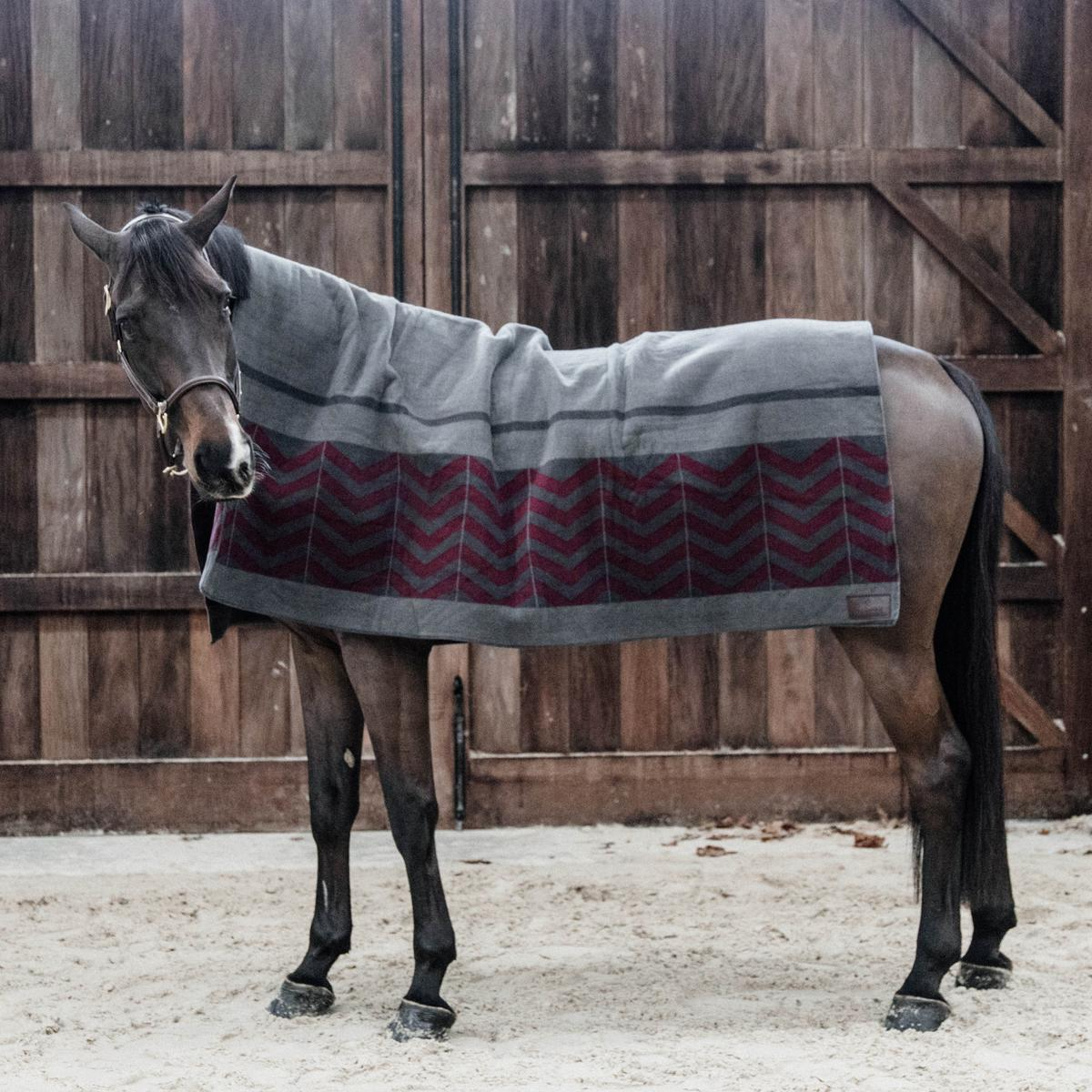 Kentucky Horsewear Heavy Fleece Rug Square Fishbone