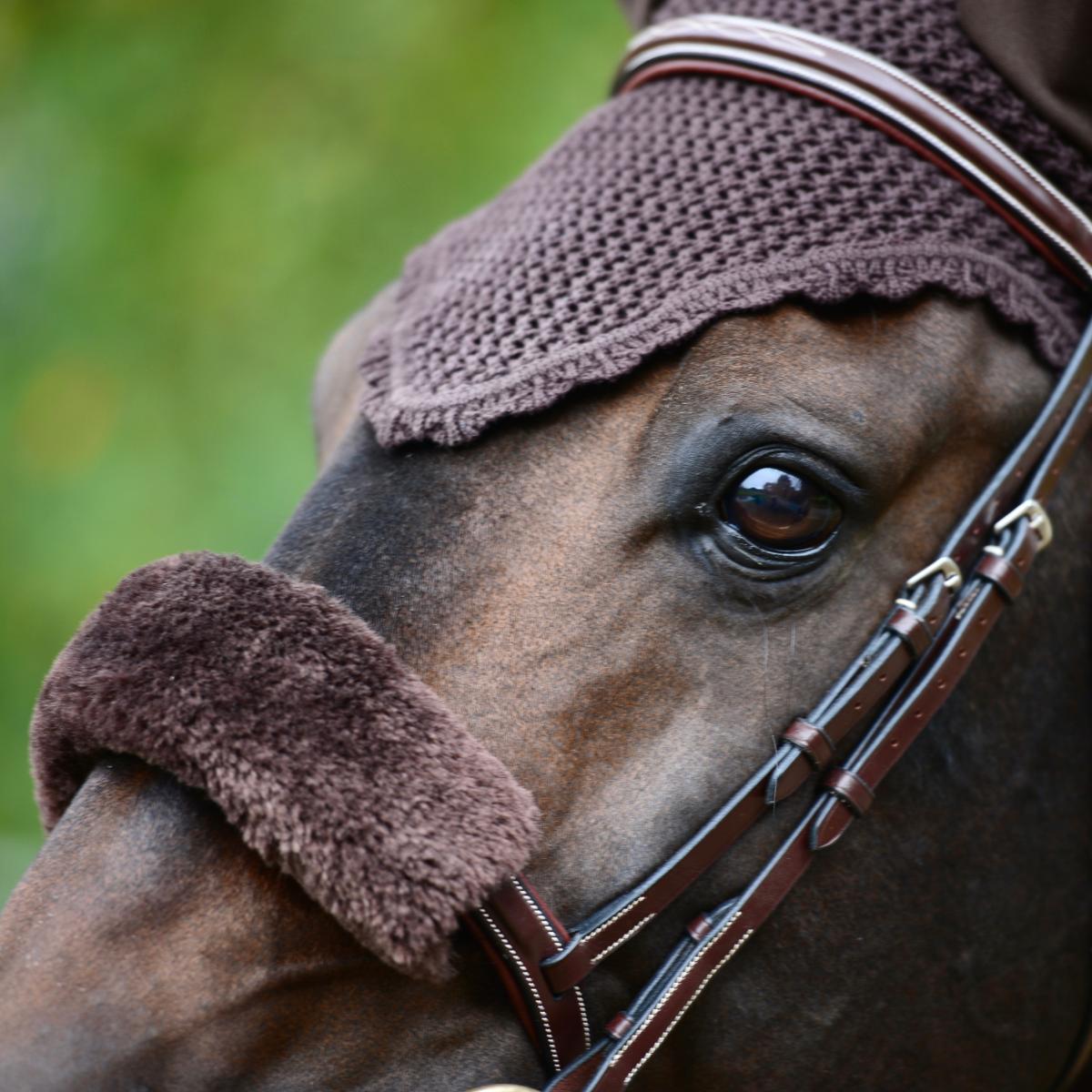 Kentucky Horsewear Sheepskin Noseband Cover