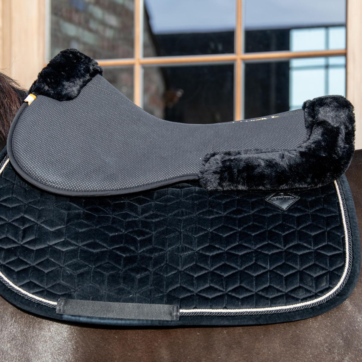 Kentucky Horsewear Sheepskin Half Pad Anatomic Absorb