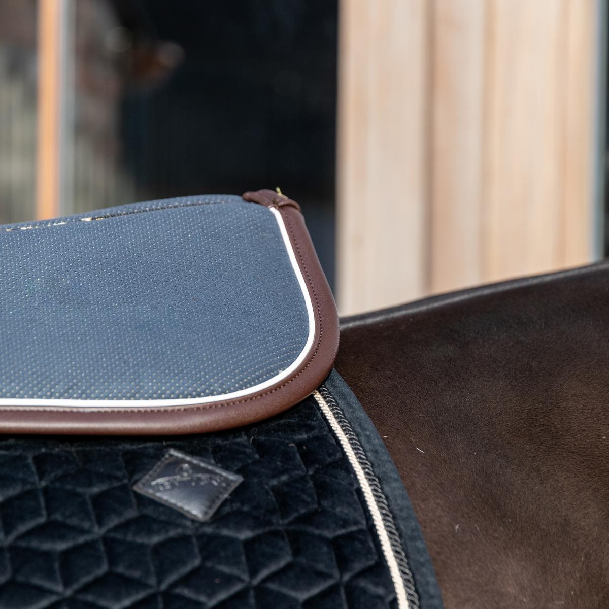 Kentucky Horsewear Half Pad Anatomic Absorb