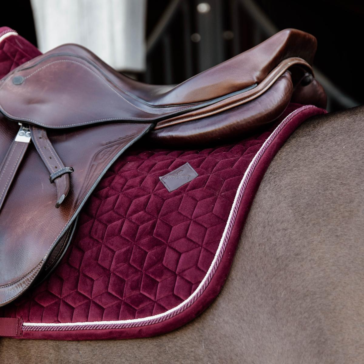 Kentucky Horsewear Saddle Pad Velvet Jumping