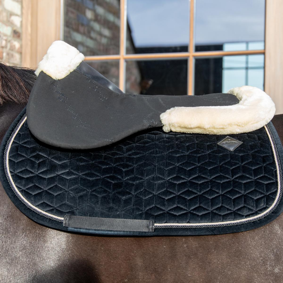 Kentucky Horsewear Half Pad Impact Equalizer Sheepskin
