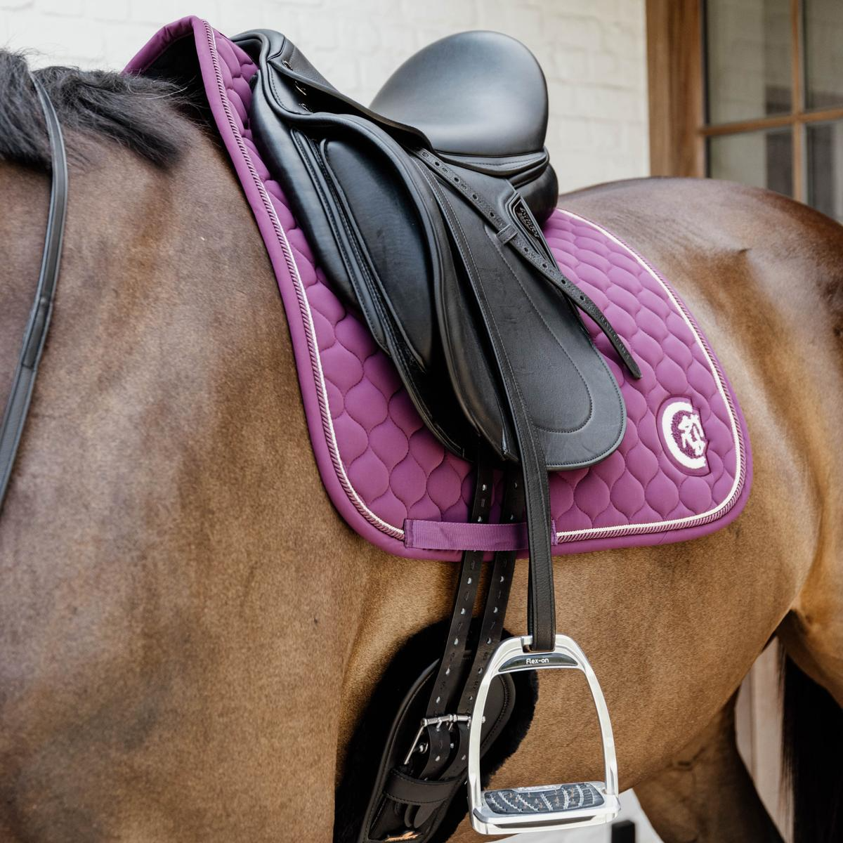 Kentucky Horsewear Saddle Pad 3D Logo Onion Quilt Dressage