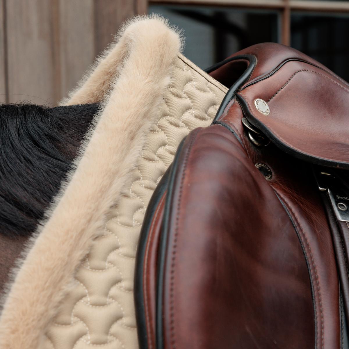Kentucky Horsewear Saddle Pad Fake Fur Plaited Quilt Jumping