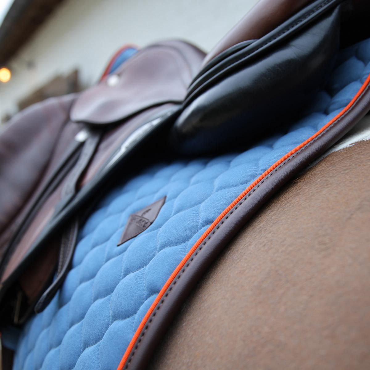 Kentucky Horsewear Saddle Pad Onion Quilt Neon Leather Jumping
