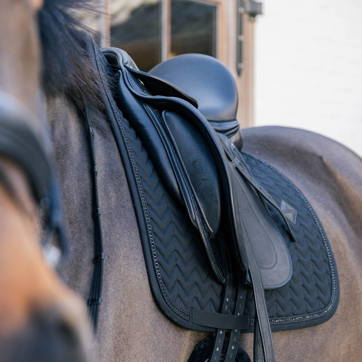 Kentucky Horsewear Saddle Pad Metal Chain Dressage