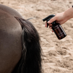 Grooming DeluCxe Itch Stop Plus