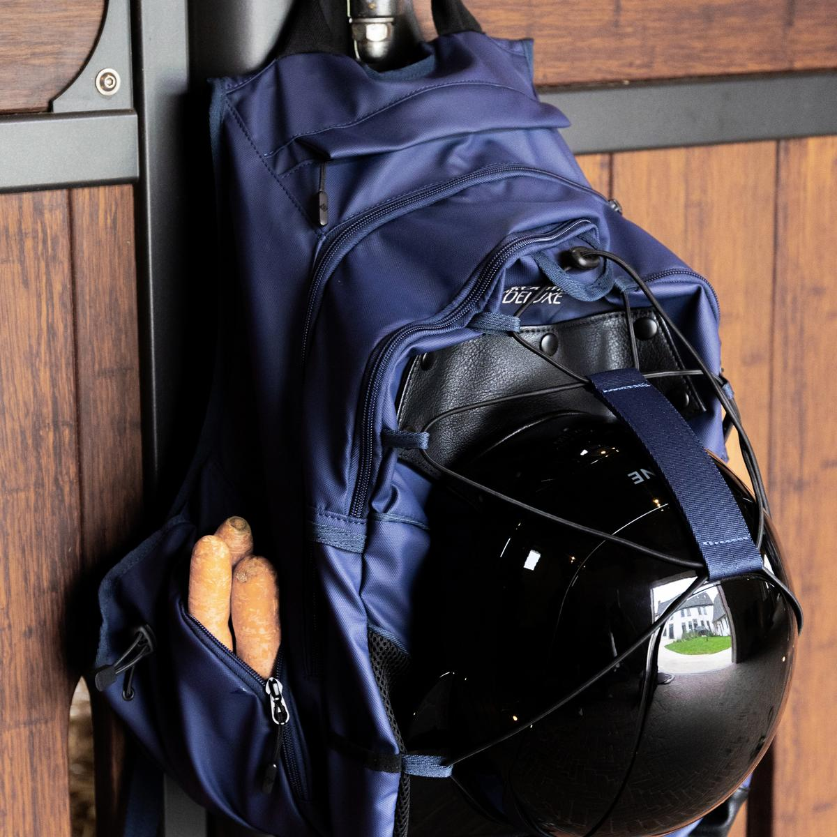 Grooming Deluxe Grooming Backpack