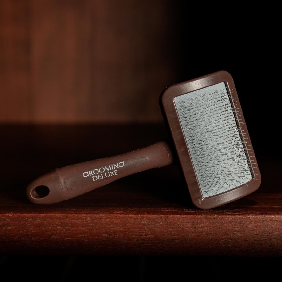 Grooming Deluxe Velcro Cleaning Brush