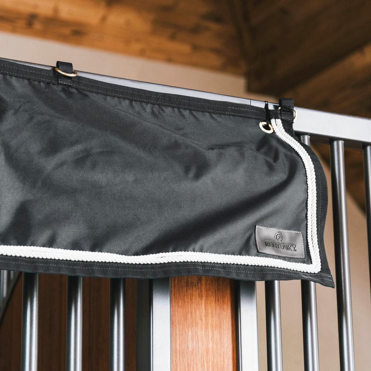 Kentucky Horsewear Stable Curtain Waterproof Classic