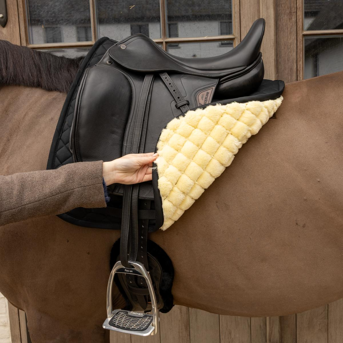 Kentucky Horsewear Skin Friendly Saddle Pad Sheepskin Diamond Dressage