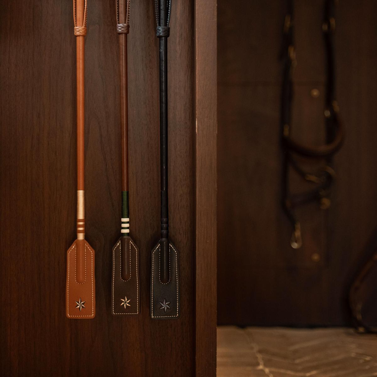 Kentucky Horsewear Jumping Whip Classy Smooth Leather