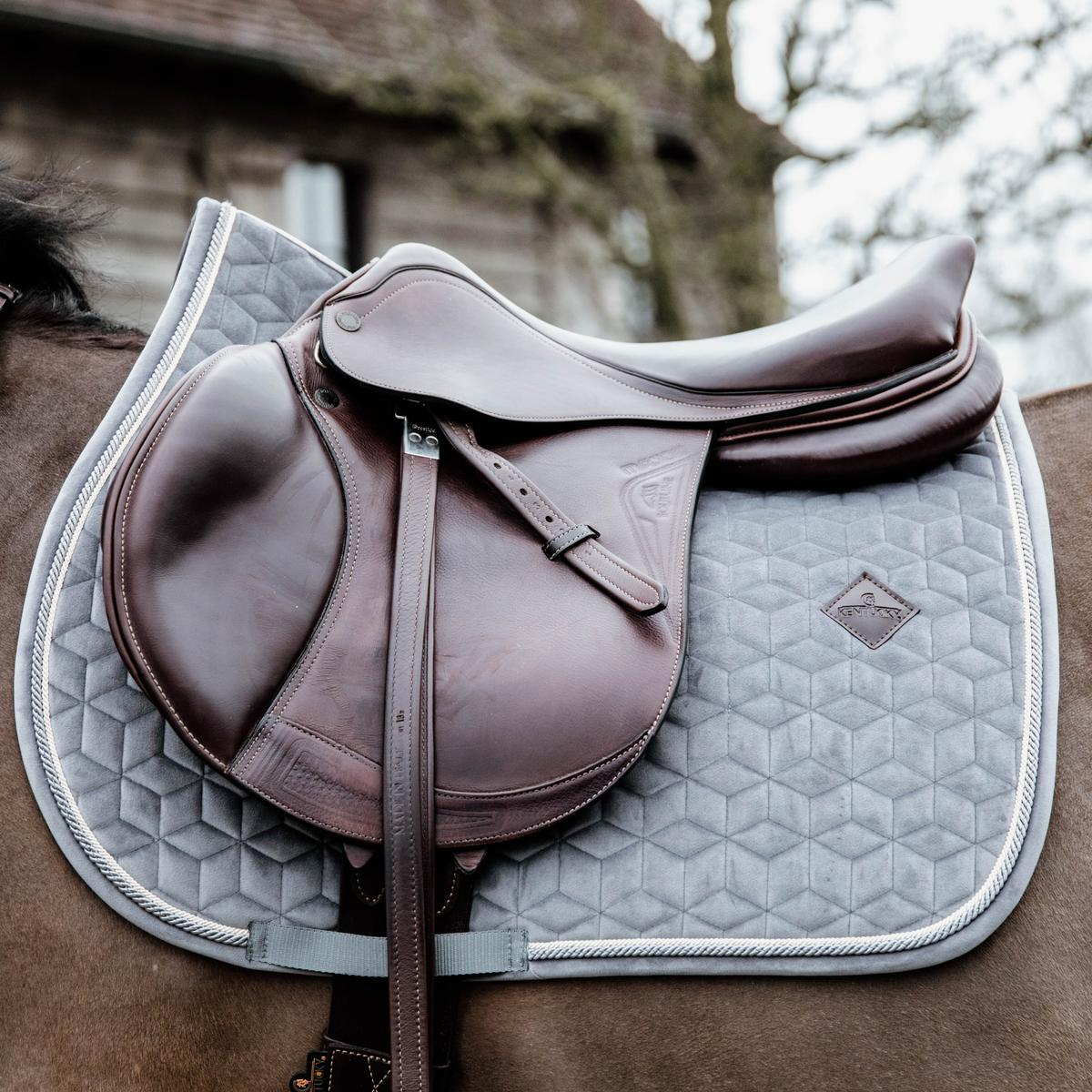 Kentucky Horsewear Saddle Pad Basic Velvet Jumping