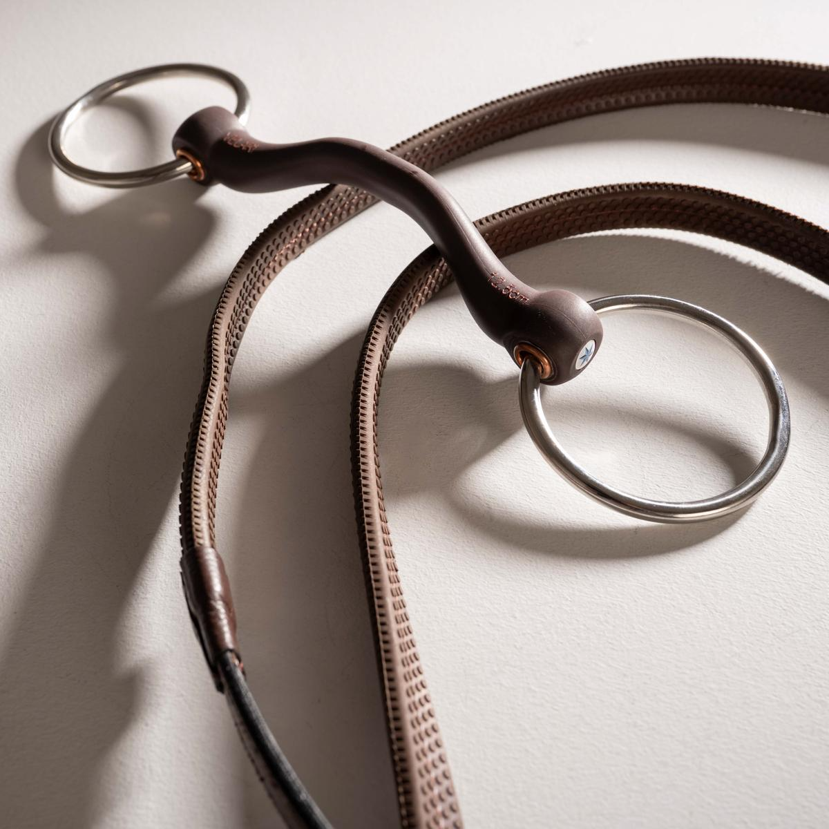 Velari Snaffle Flex with Tongue Port Loose Ring Hard