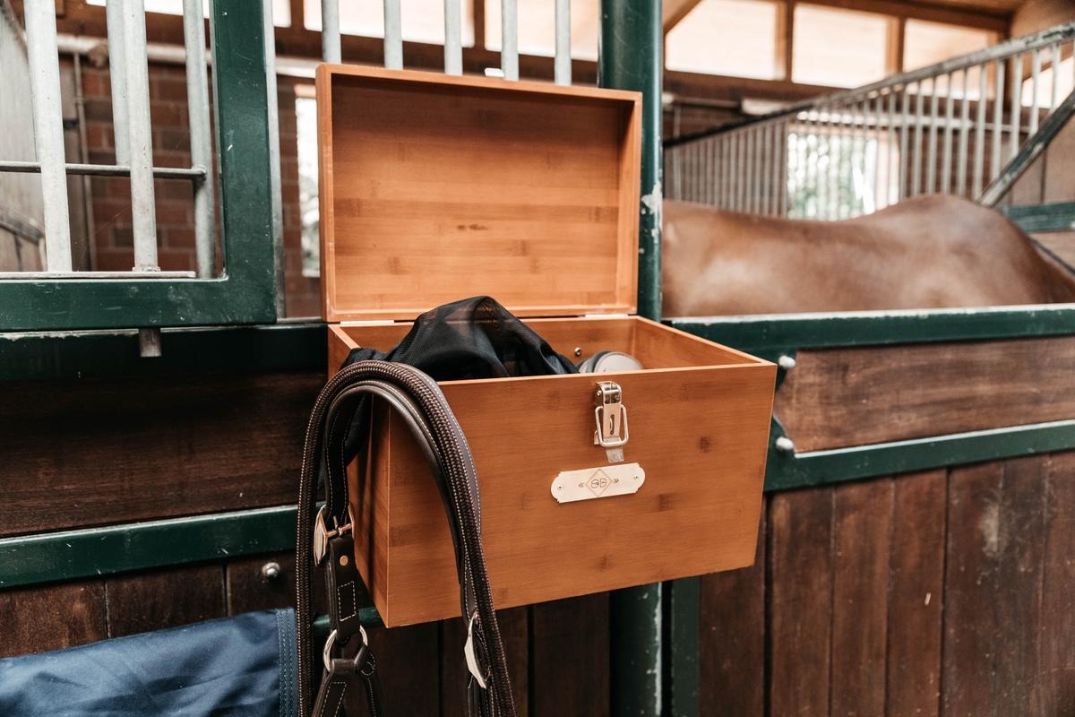 Kentucky Horsewear Stable Tack Box