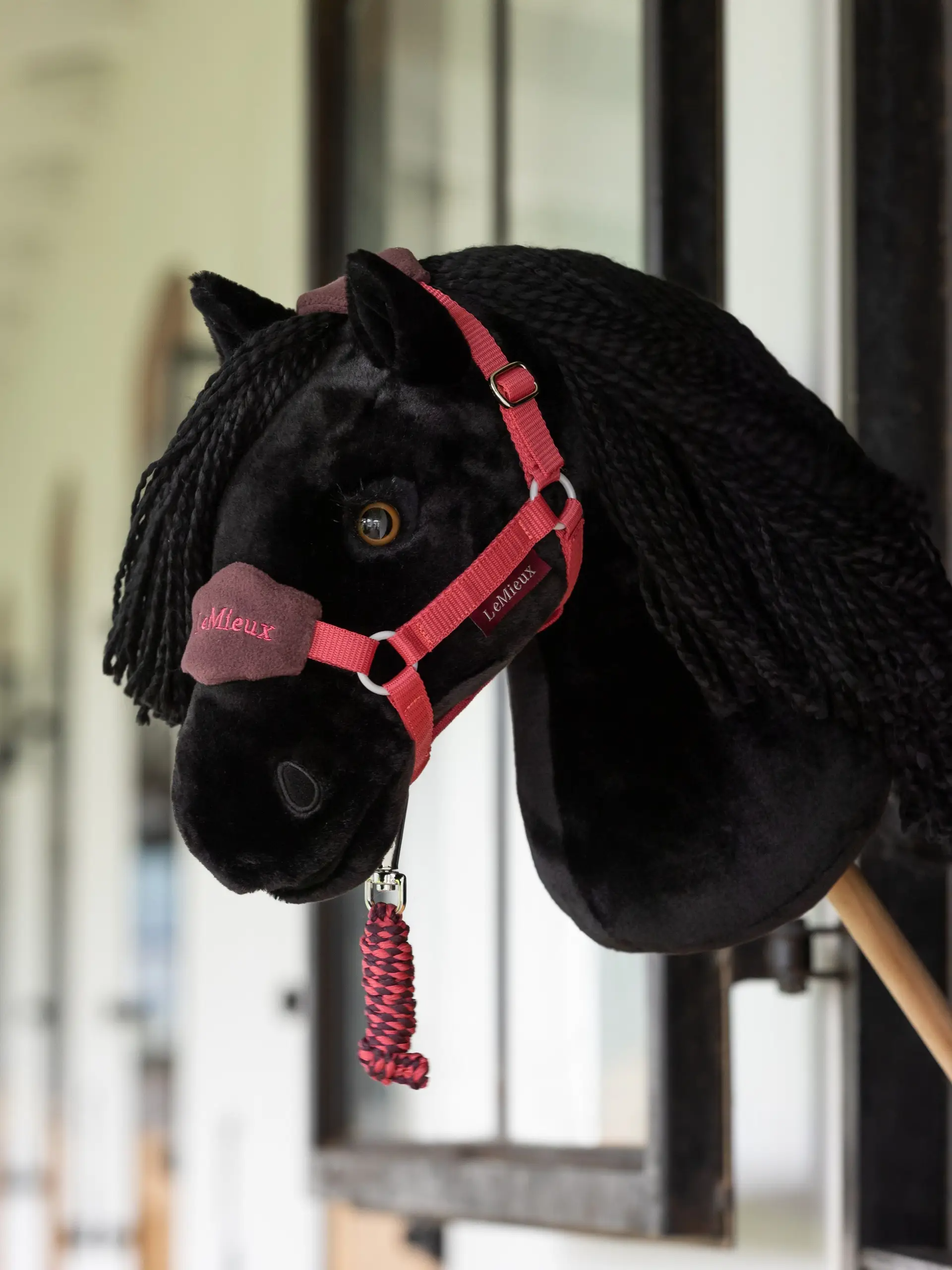 LeMieux Hobby Horse Vogue Headcollar & Leadrope AW25
