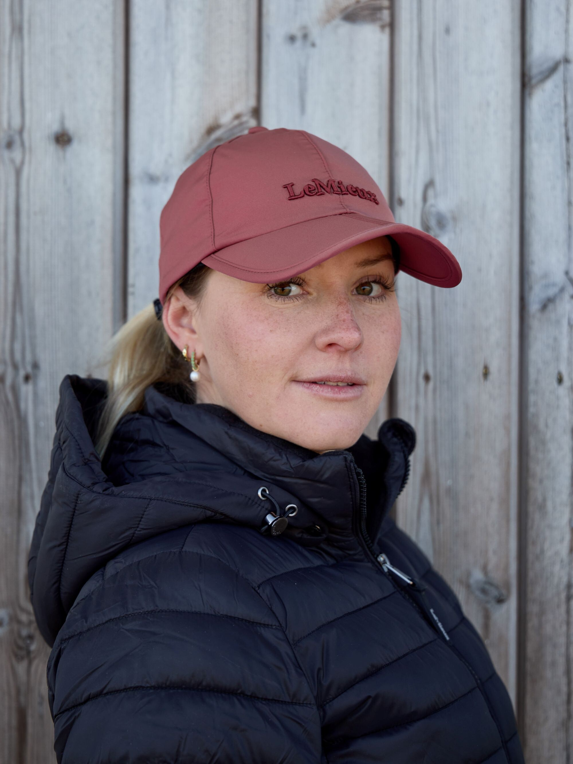 LeMieux x Sealskinz Waterproof Foldable Peak Cap