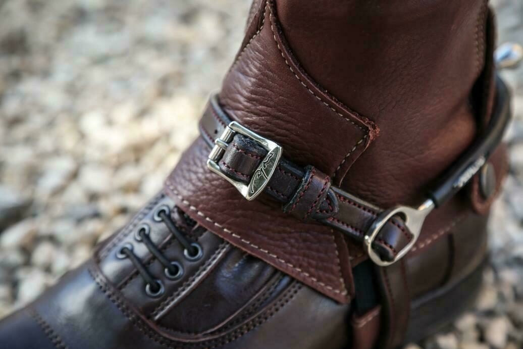Dy'on Spur Straps